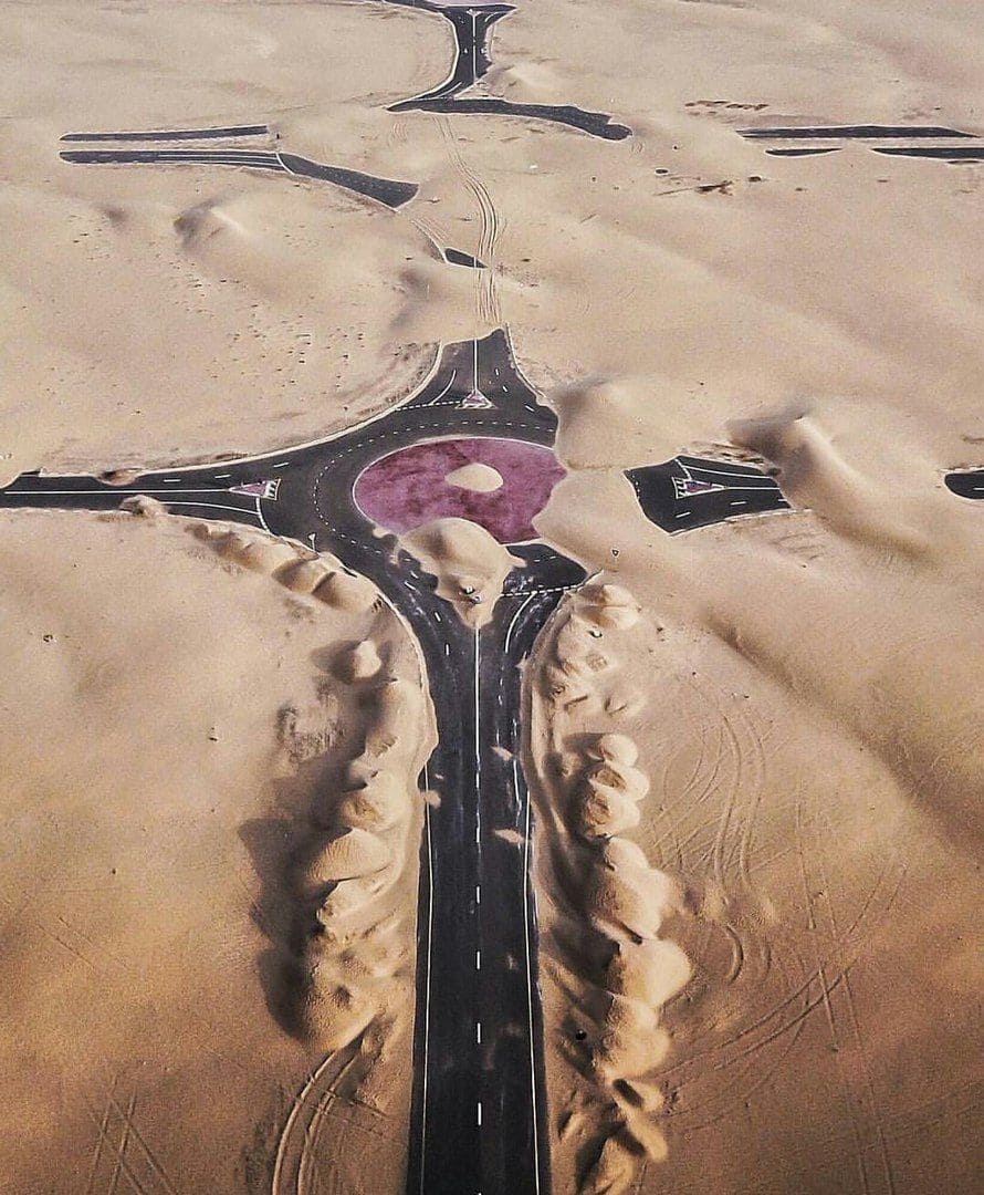 Дорога после песчаной бури