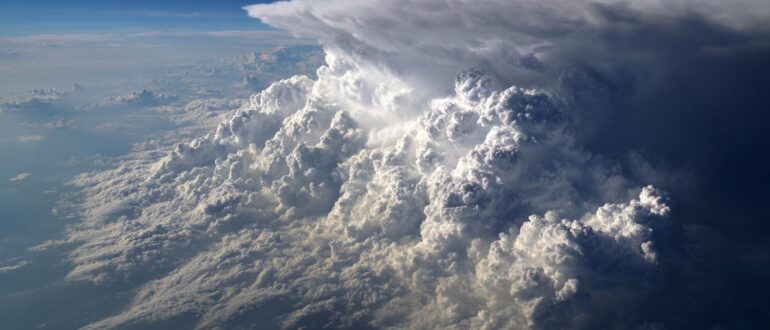 Воздушные массы как сталкиваются гиганты и рождаются штормы