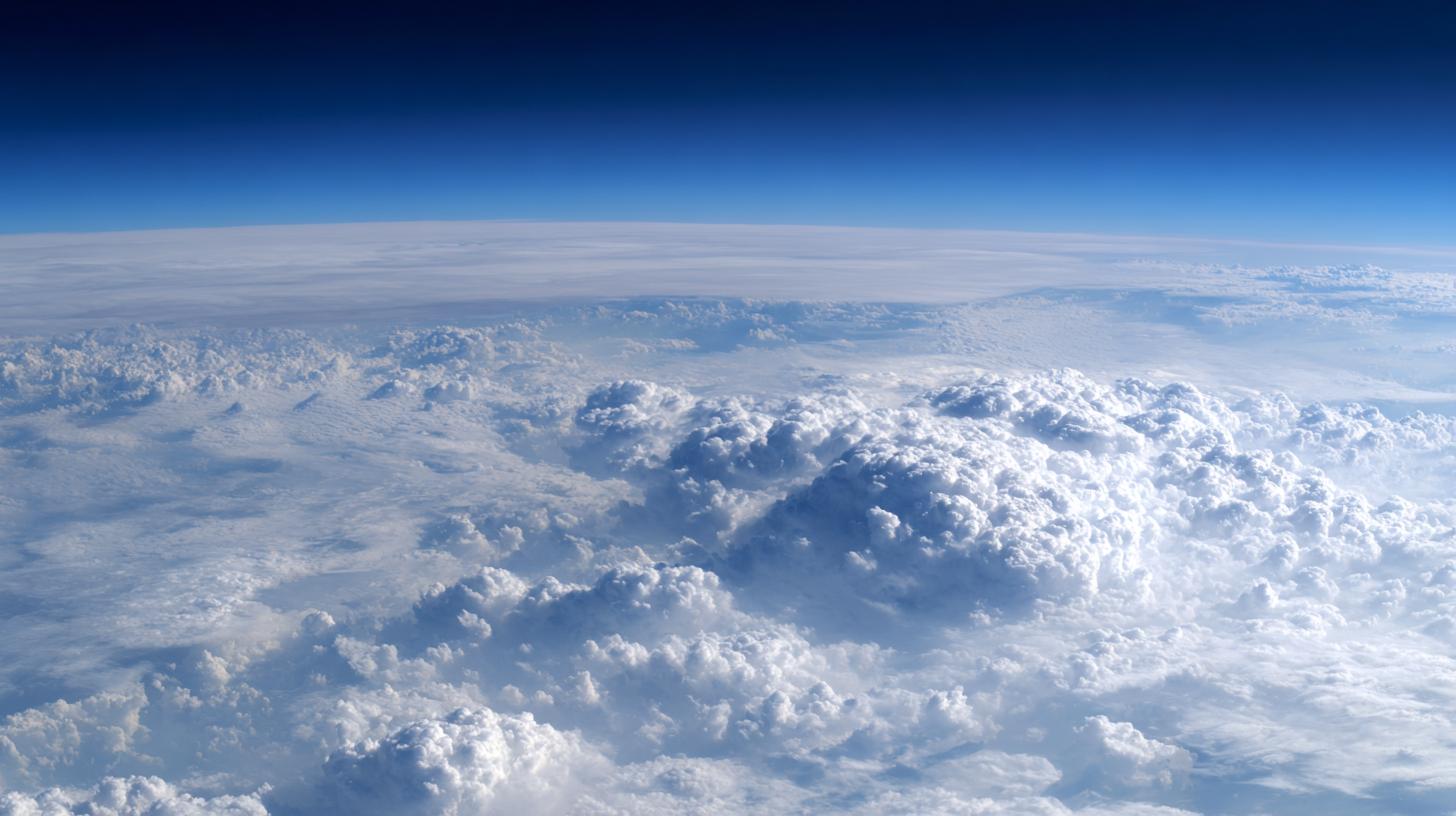 Стратосфера и тропосфера: где заканчивается жизнь и начинается космос. Озоновый слой: невидимый щит над нами Стратосфера и тропосфера: где заканчивается жизнь и начинается космос. Озоновый слой: невидимый щит над нами